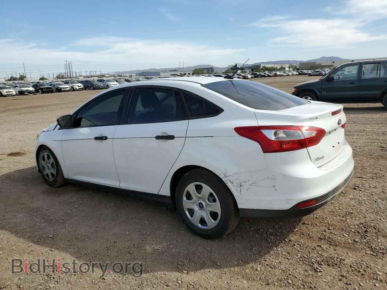 2014 FORD FOCUS - VIN: 1FADP3E22EL374212 - Фото 2