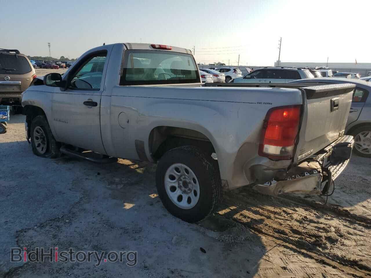 2008 GMC SIERRA - VIN: 1GTEC14X88Z102907 - Фото 2