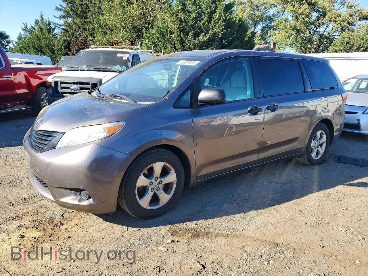 Photo 5TDZK3DC0FS596157 - TOYOTA SIENNA 2015