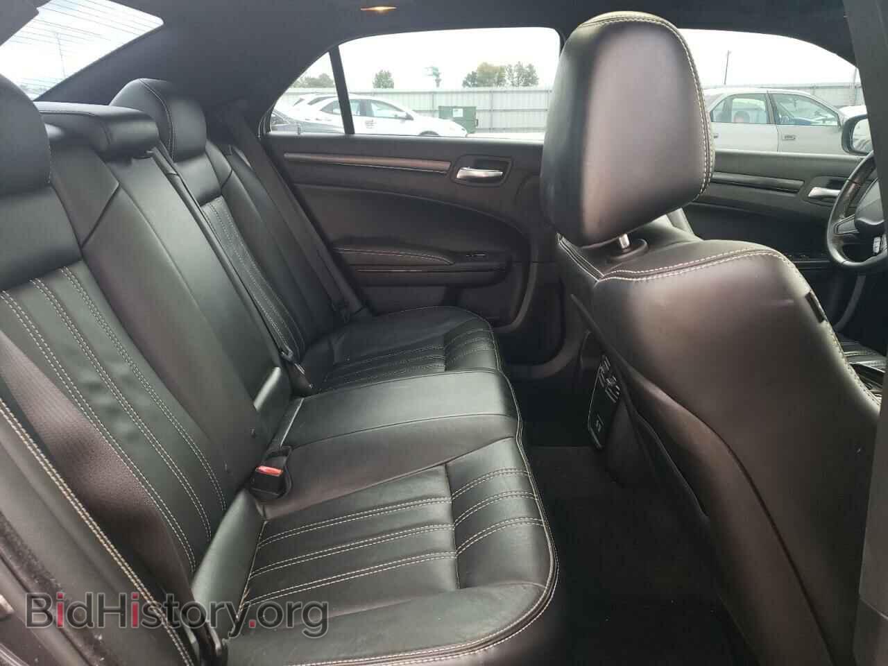 2015 CHRYSLER 300 - VIN: 2C3CCABT2FH887076 - Photo 10