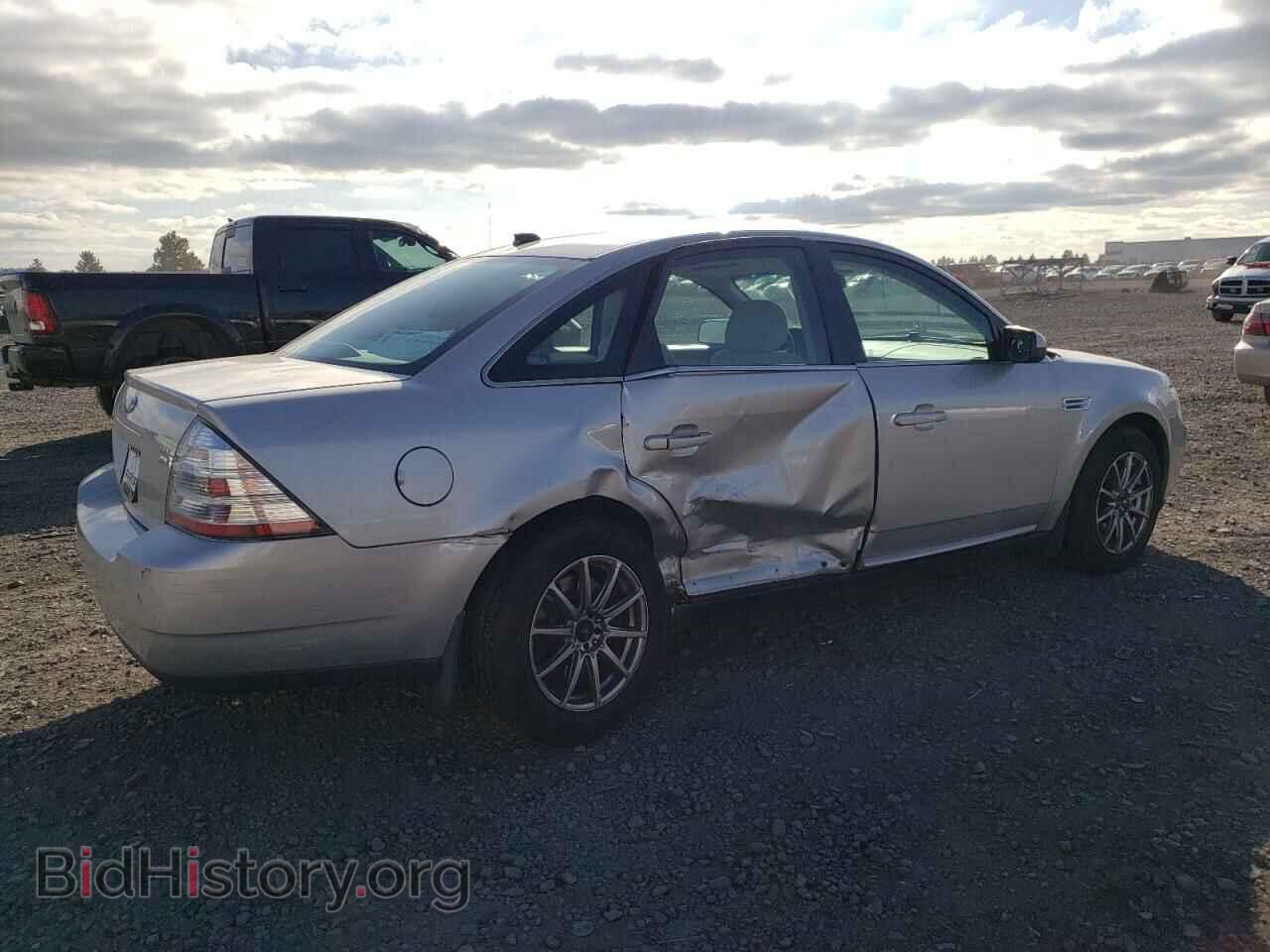 2008 FORD TAURUS - VIN: 1FAHP27WX8G112818 - Фото 3