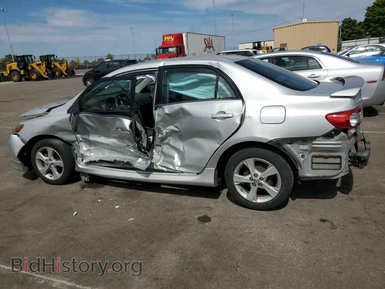 2013 TOYOTA COROLLA - VIN: 2T1BU4EE0DC965395 - Фото 2