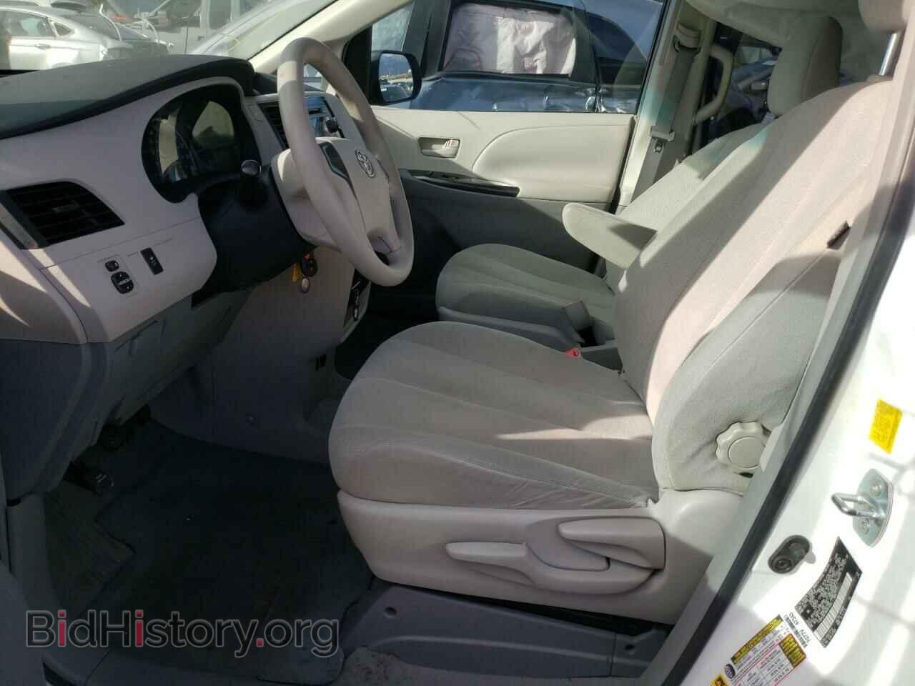 2011 TOYOTA SIENNA - VIN: 5TDKA3DC1BS001055 - Фото 7