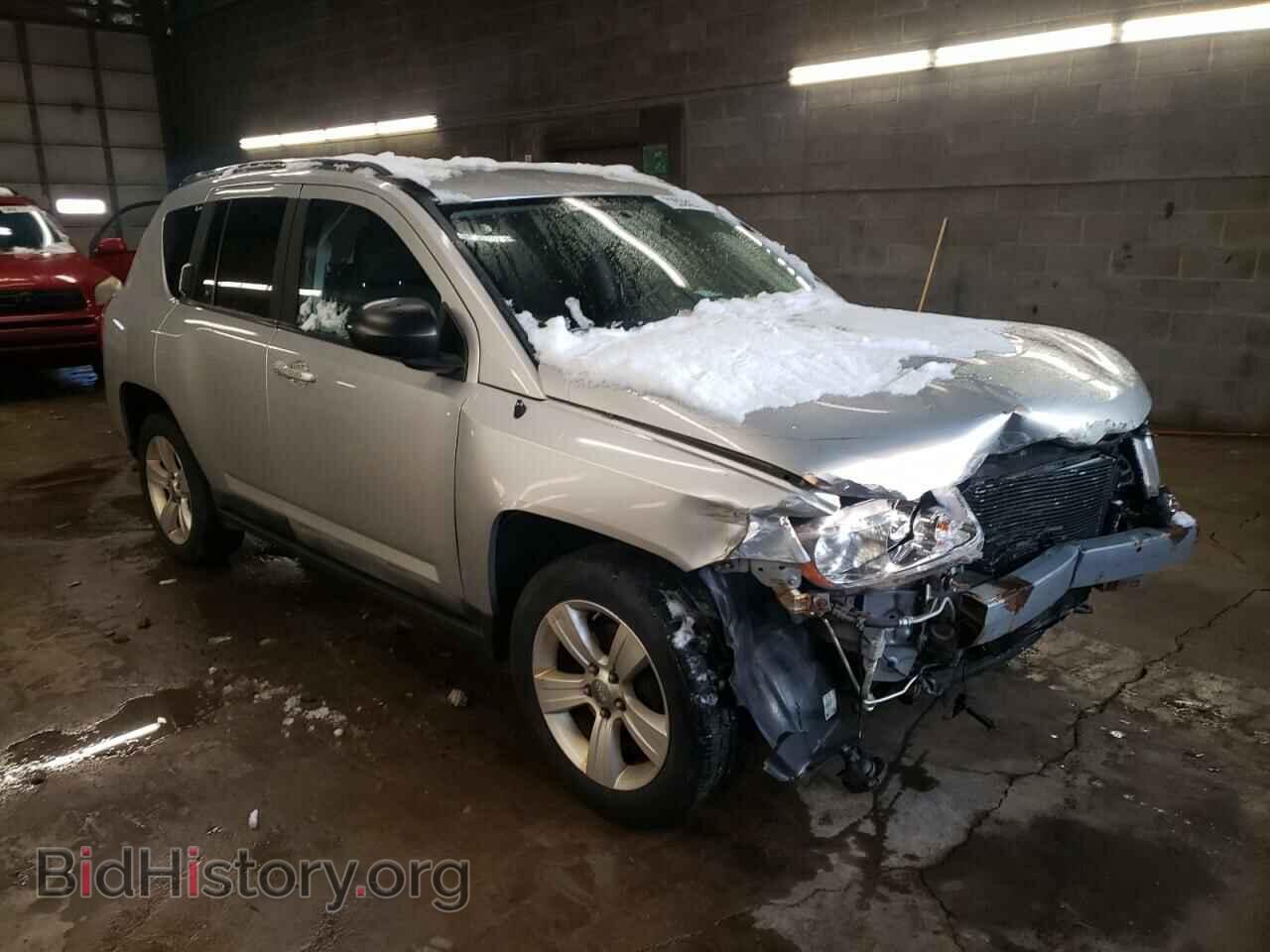 2011 JEEP COMPASS - VIN: 1J4NF1FB2BD136154 - Photo 4