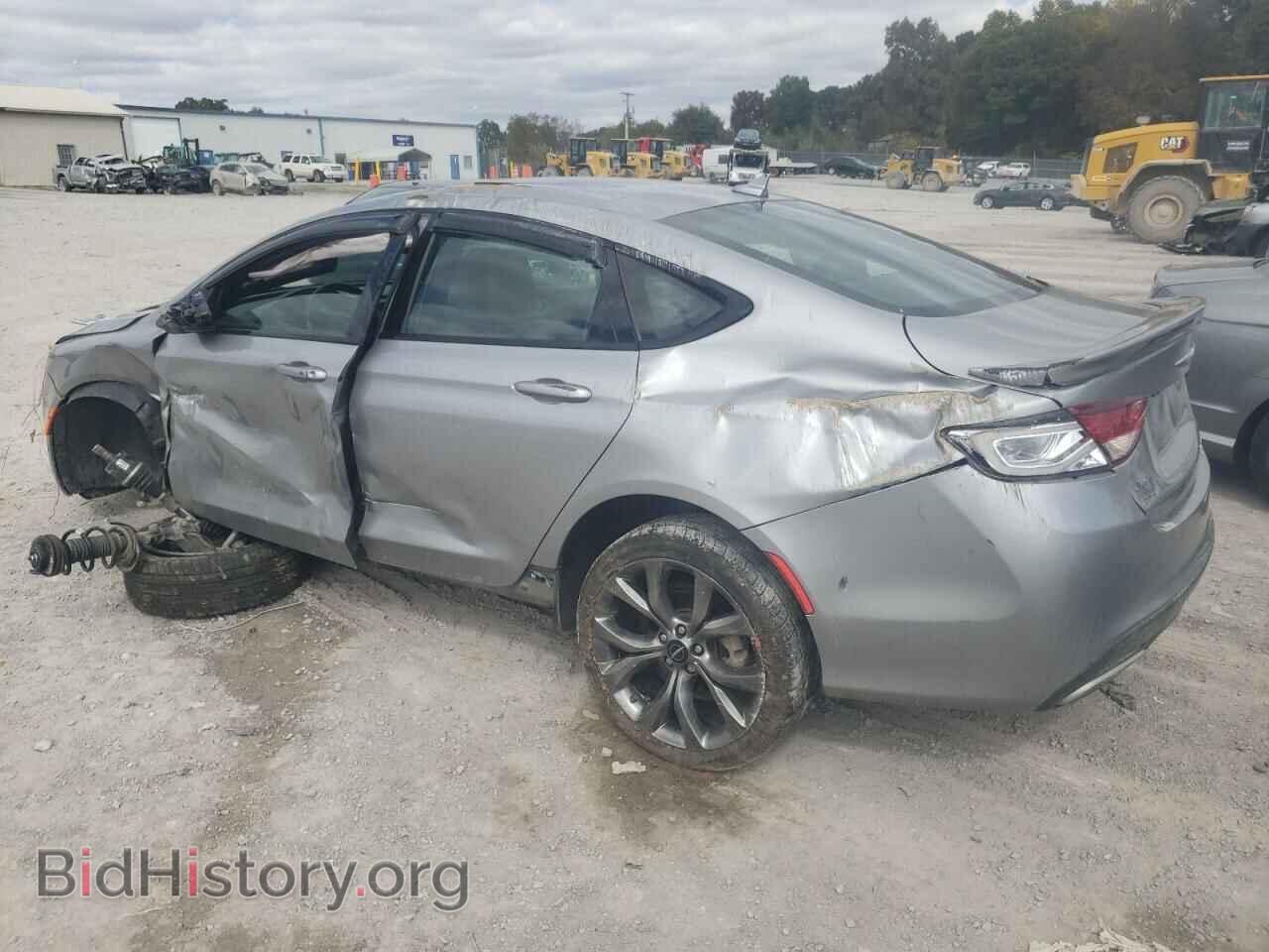 2016 CHRYSLER 200 - VIN: 1C3CCCBG0GN101525 - Фото 2