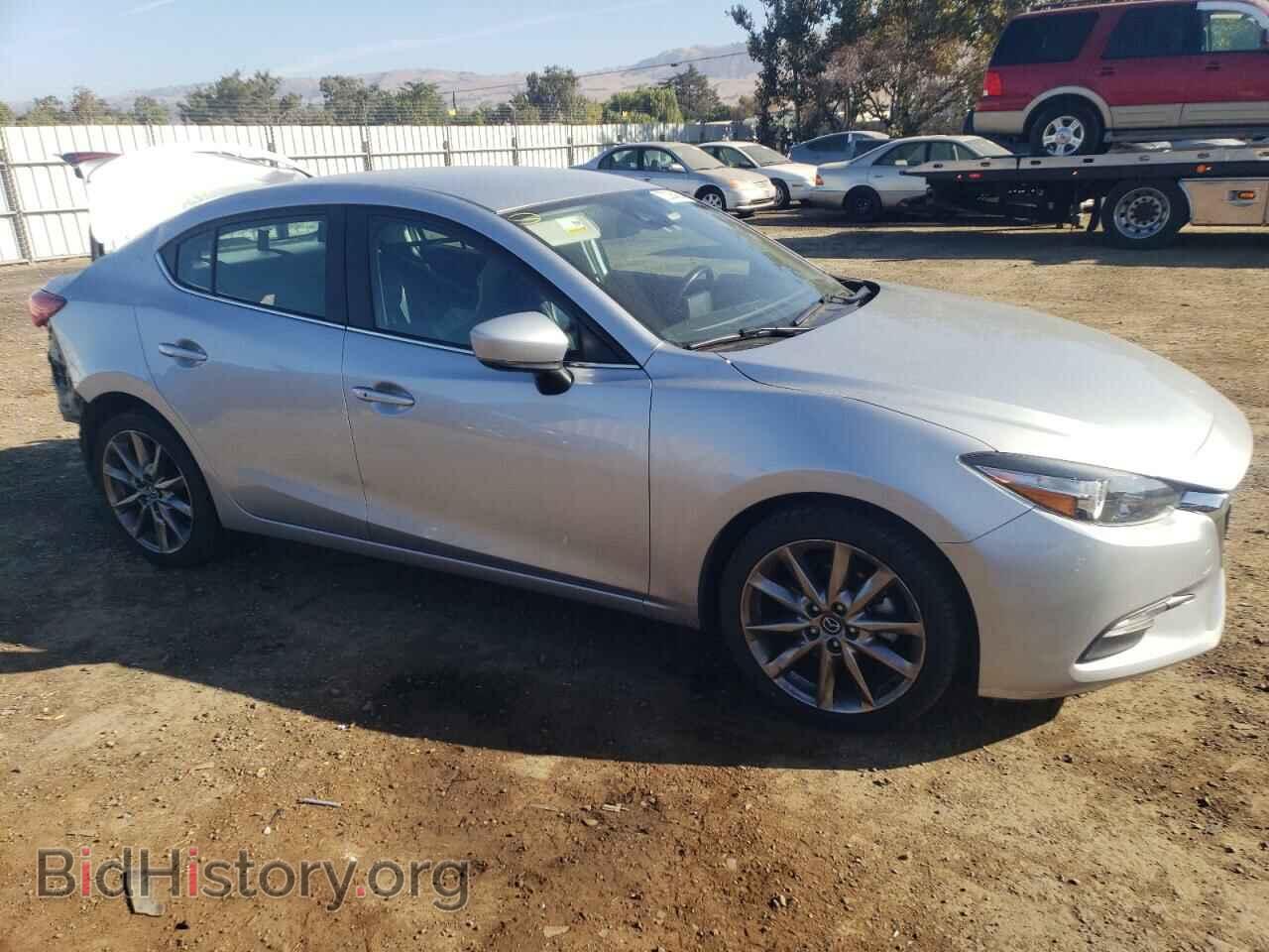 2018 MAZDA 3 - VIN: 3MZBN1V38JM198809 - Photo 4