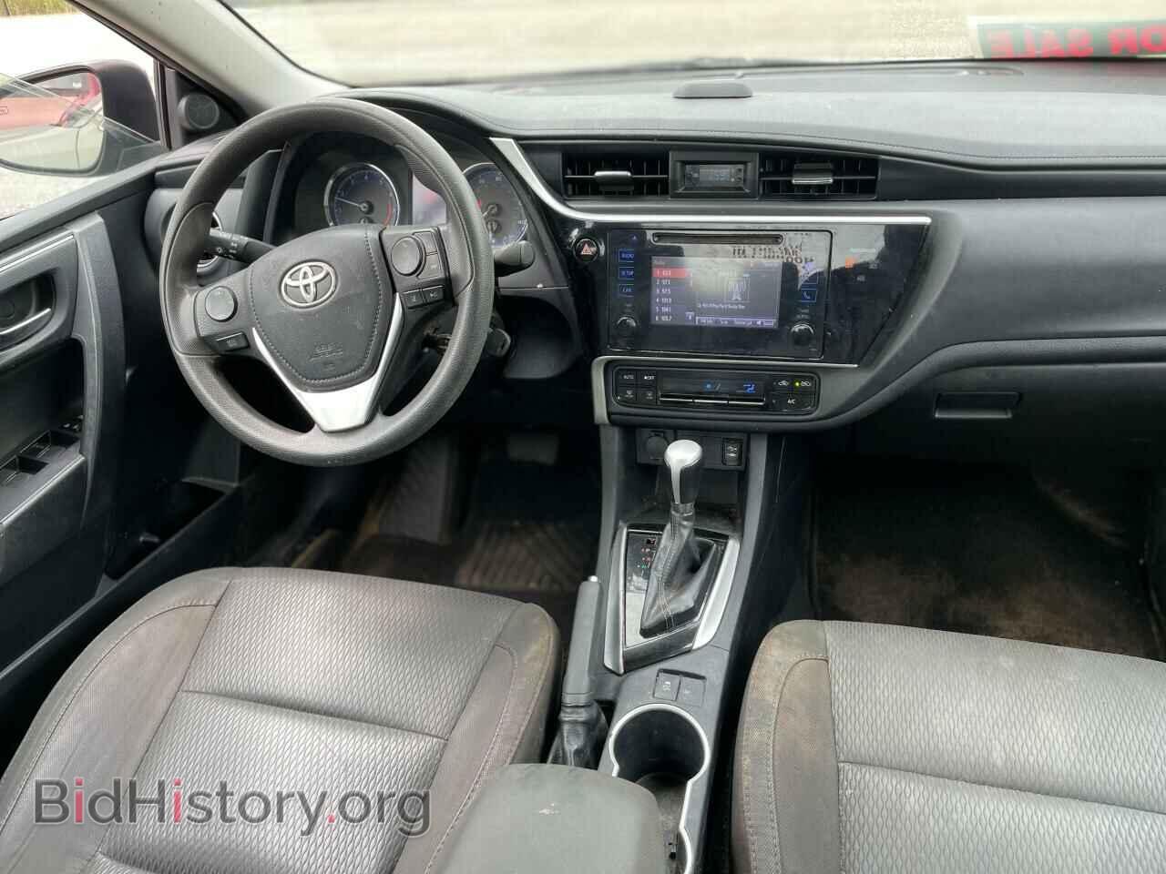 2017 TOYOTA COROLLA - VIN: 2T1BURHEXHC906286 - Фото 9