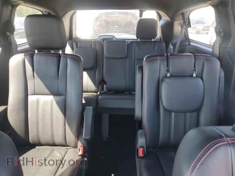 2019 Dodge CARAVAN (VIN 2C4RDGEG0KR622570) — photo 10 of 13