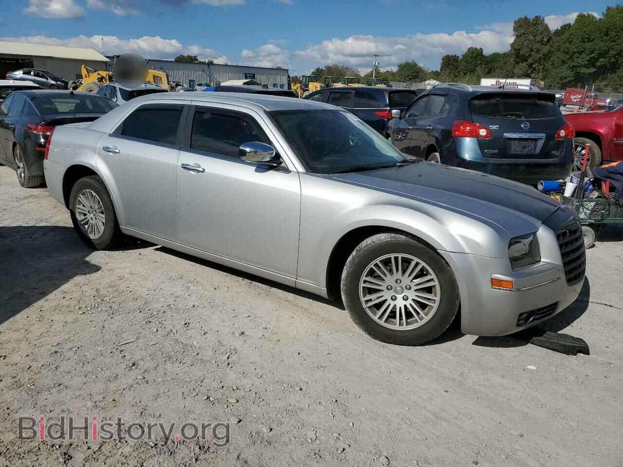 2010 CHRYSLER 300 - VIN: 2C3CA4CD5AH101598 - Фото 4
