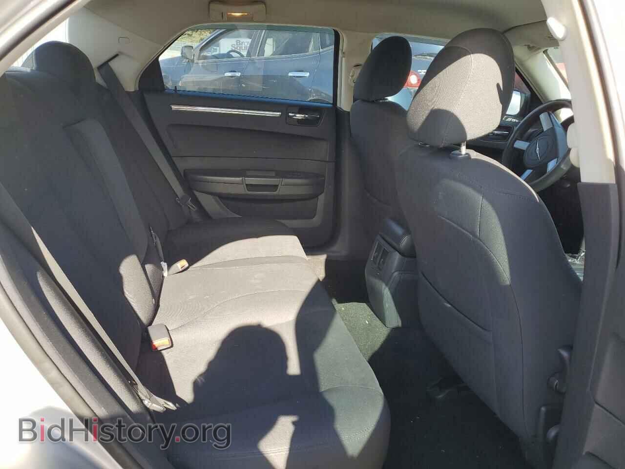 2010 CHRYSLER 300 - VIN: 2C3CA4CD5AH101598 - Фото 10