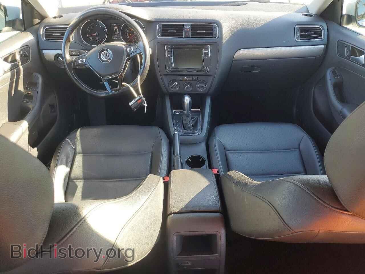 2017 VOLKSWAGEN JETTA - VIN: 3VWDB7AJ7HM355183 - Photo 8
