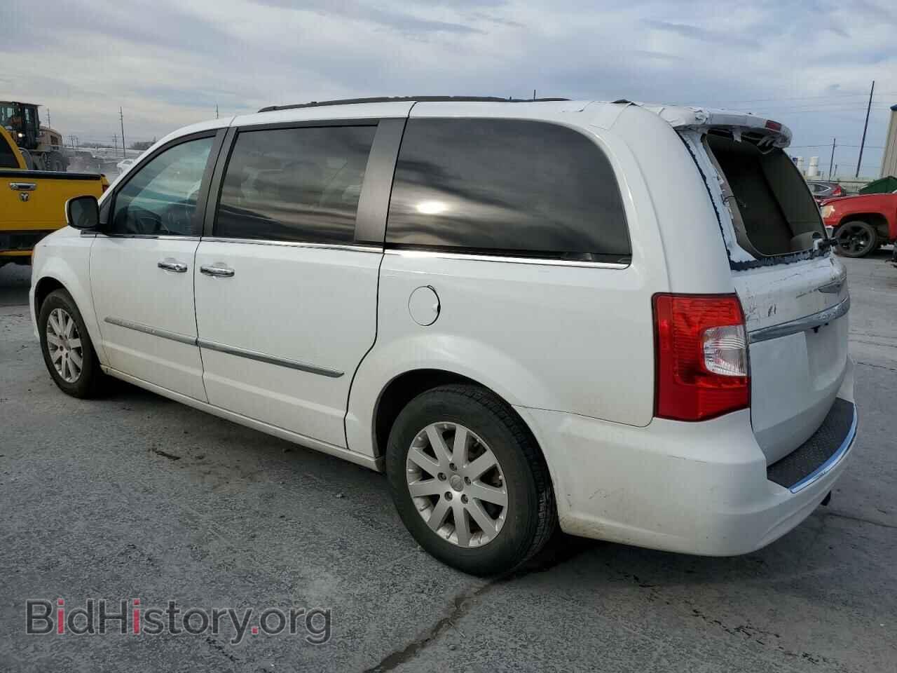 2015 CHRYSLER MINIVAN - VIN: 2C4RC1BG3FR710457 - Photo 2