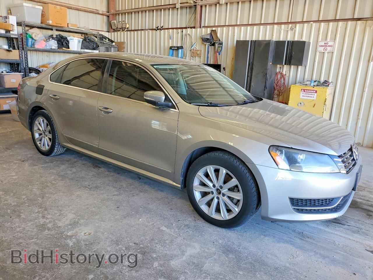 2013 VOLKSWAGEN PASSAT - VIN: 1VWCH7A33DC004570 - Фото 4
