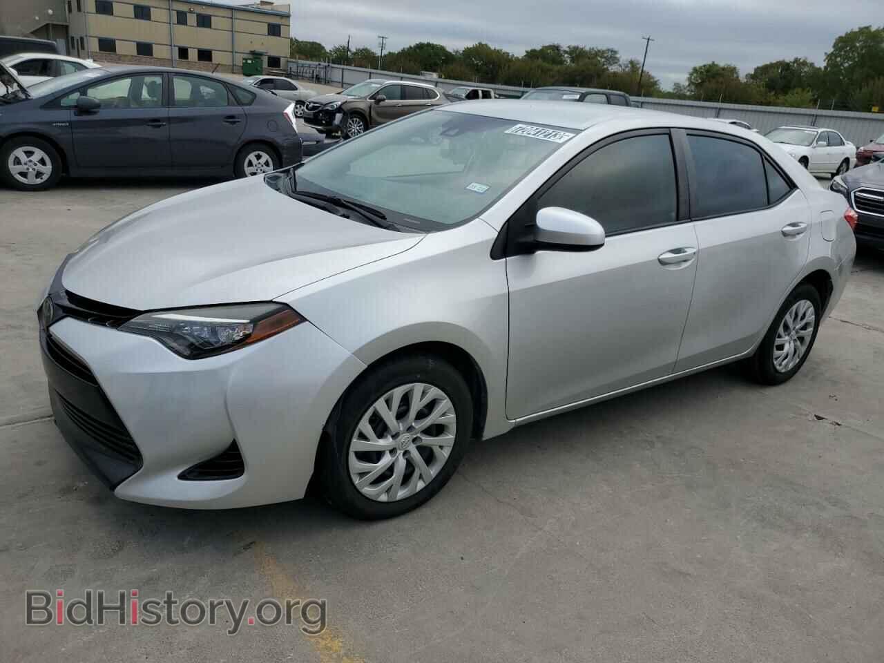 Фотография 5YFBURHE8HP573182 - TOYOTA COROLLA 2017