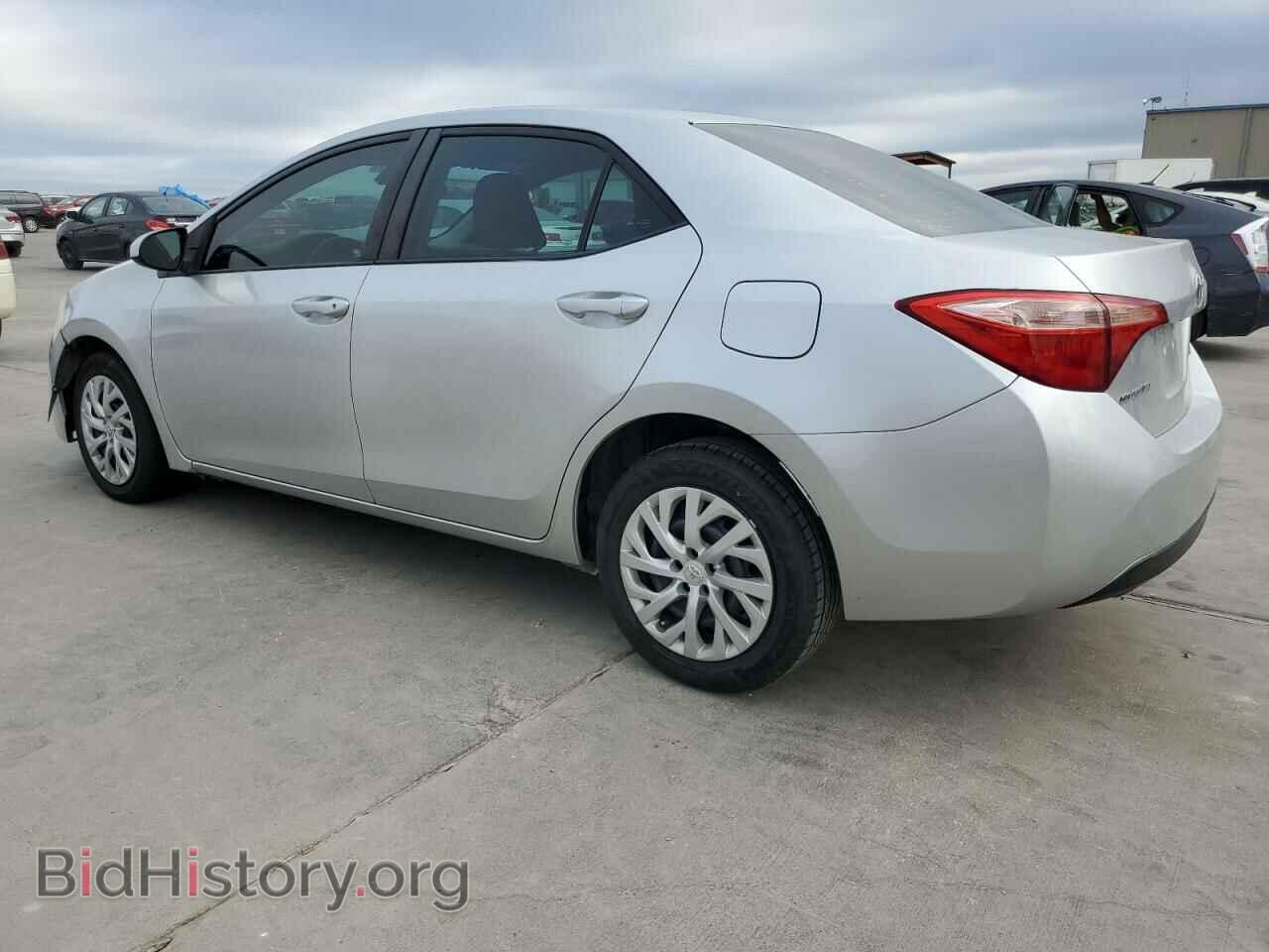 2017 TOYOTA COROLLA - VIN: 5YFBURHE8HP573182 - Фото 2