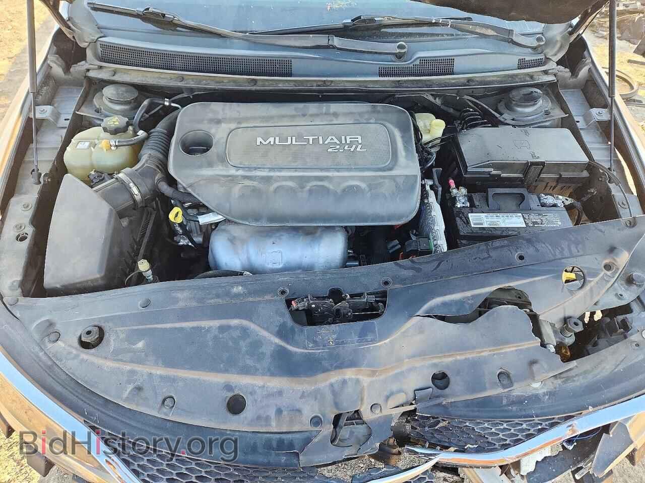 2016 CHRYSLER 200 - VIN: 1C3CCCAB9GN116126 - Photo 11