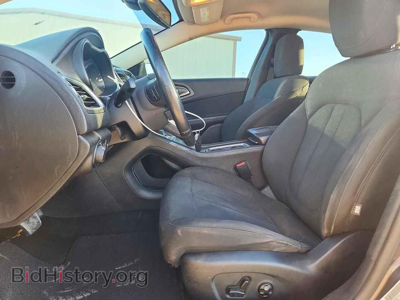 2016 CHRYSLER 200 - VIN: 1C3CCCAB9GN116126 - Photo 7