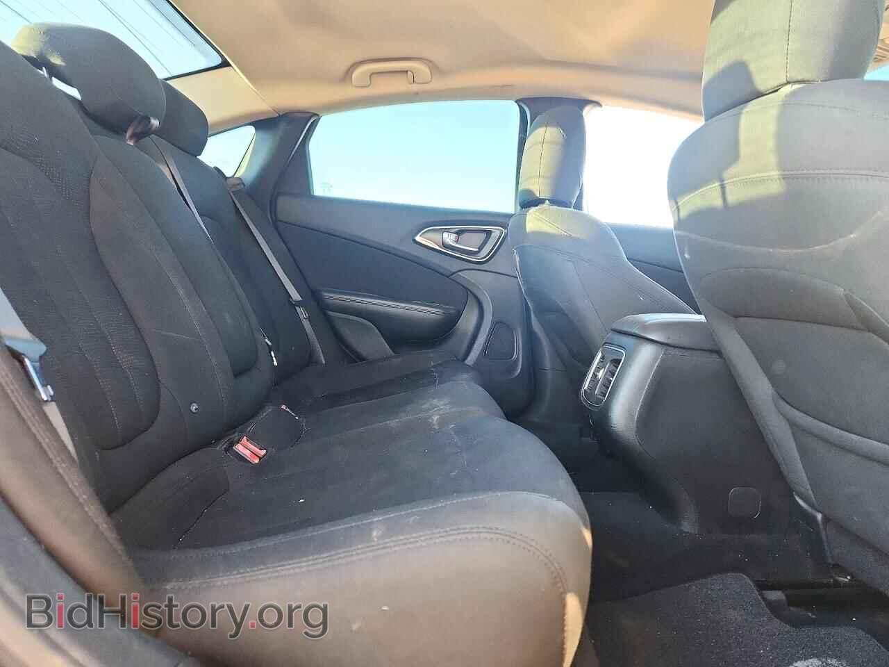 2016 CHRYSLER 200 - VIN: 1C3CCCAB9GN116126 - Photo 10