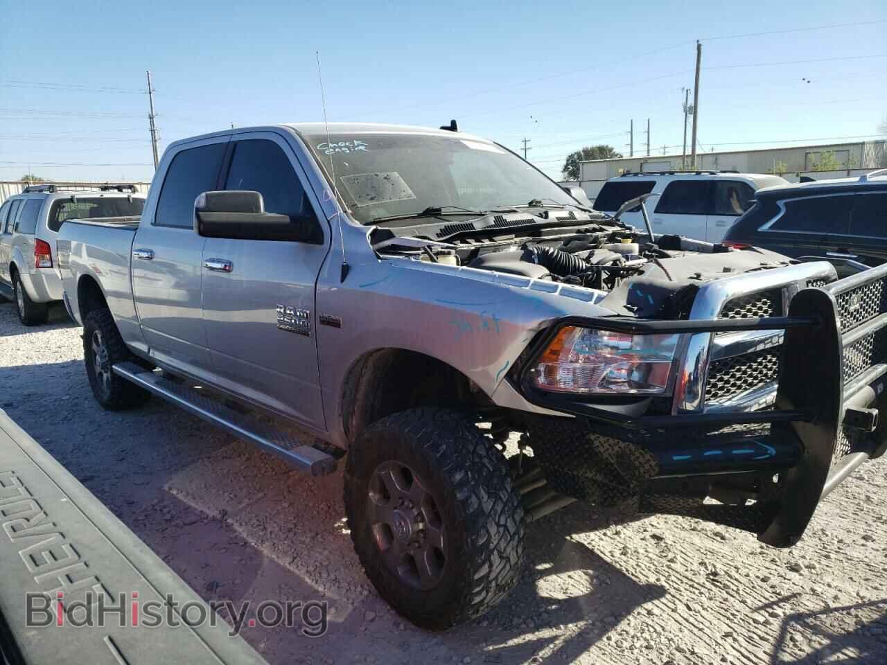Photo 3C6UR5DJ2JG251999 - RAM All Models 2018