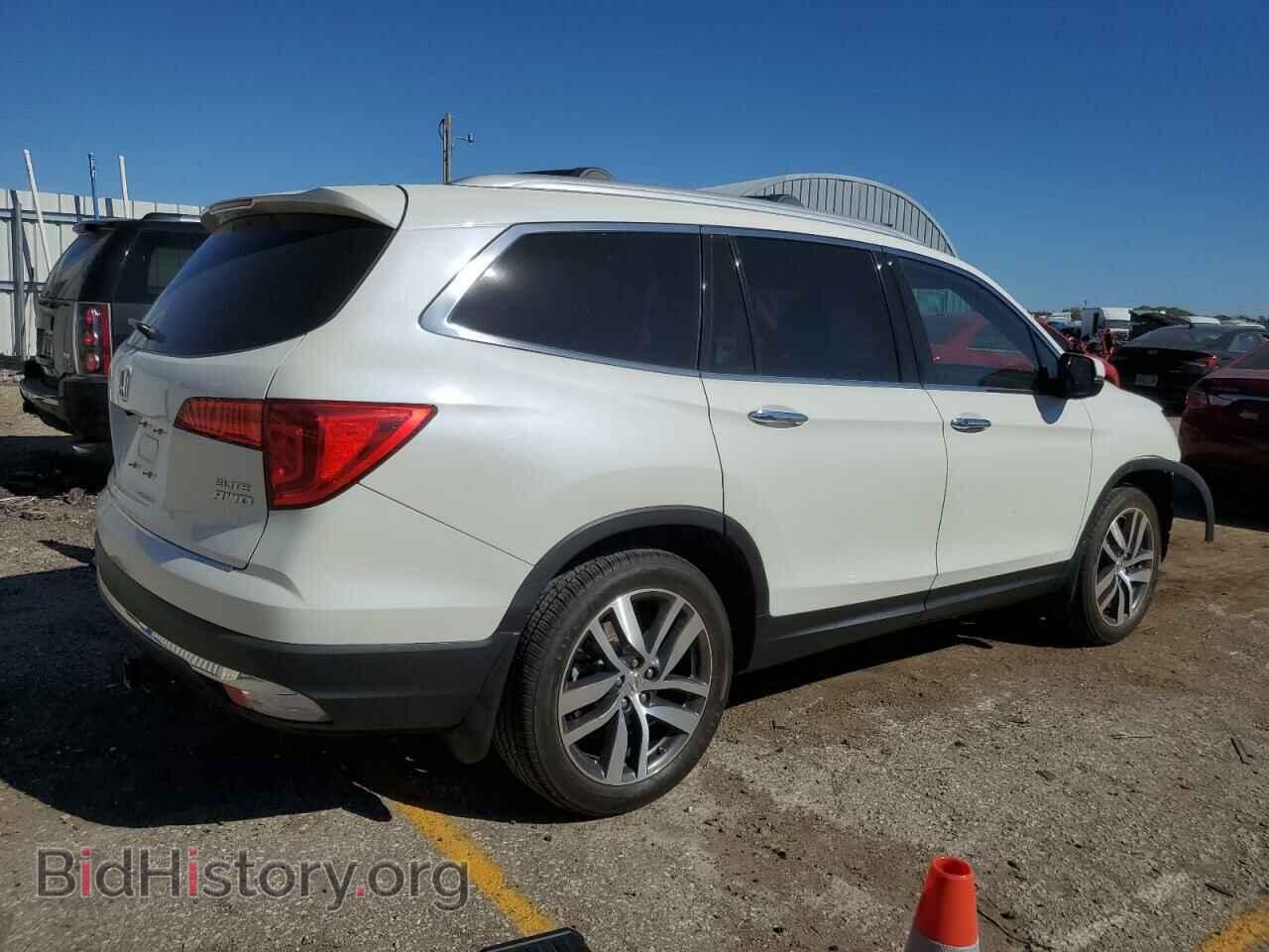 2017 HONDA PILOT - VIN: 5FNYF6H00HB103229 - Фото 3