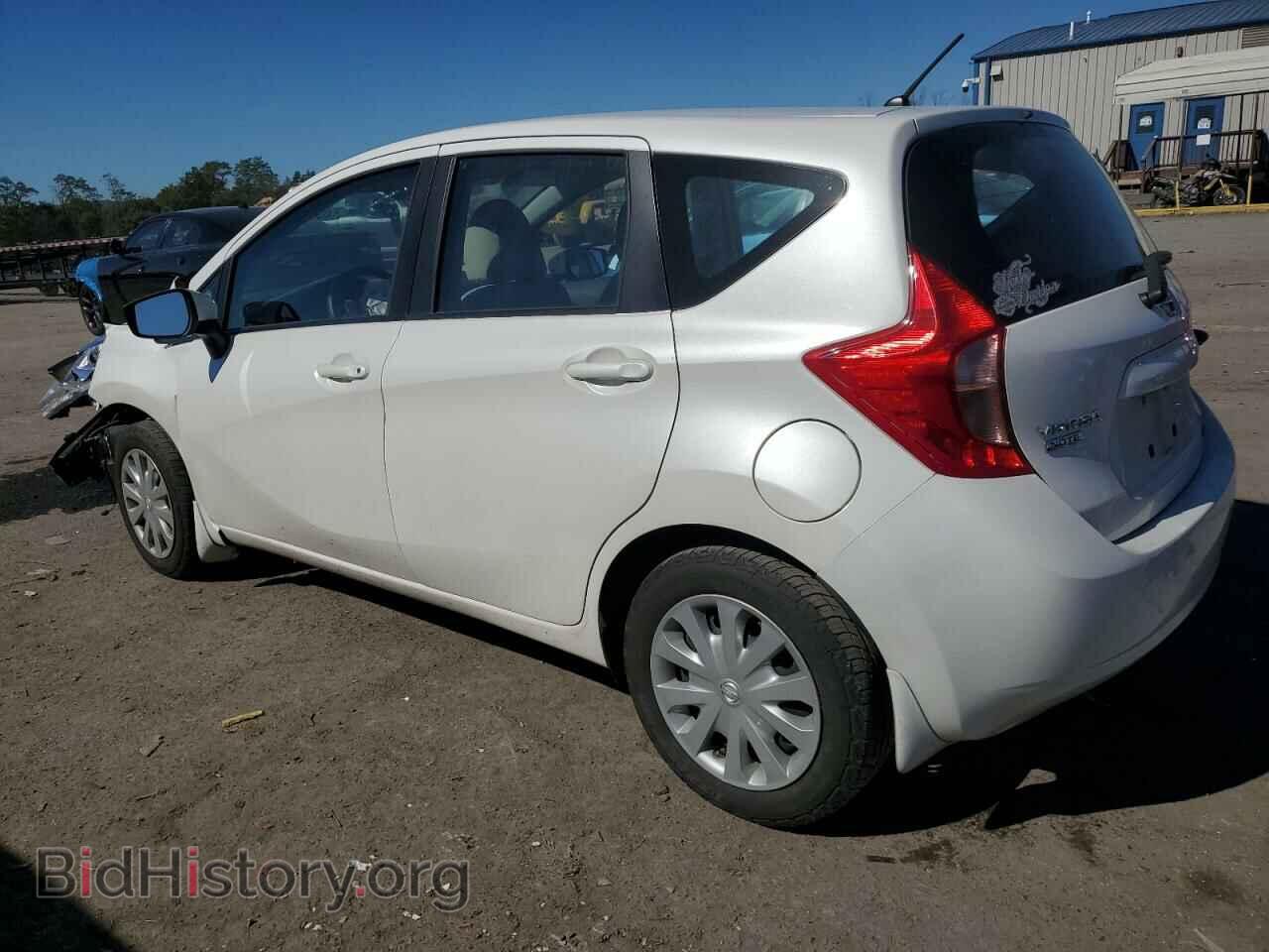 2015 NISSAN VERSA - VIN: 3N1CE2CP7FL363624 - Photo 2