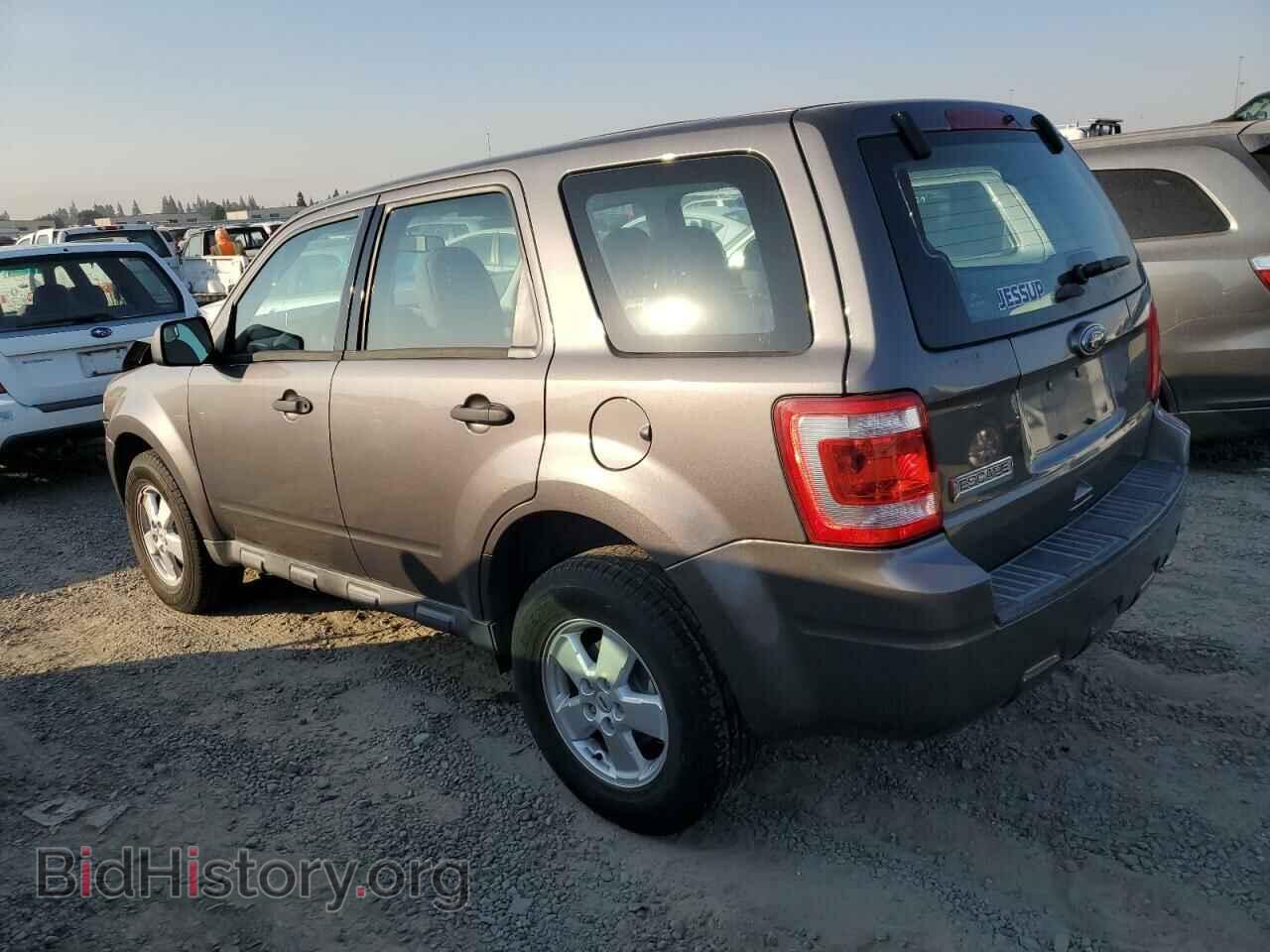 2012 FORD ESCAPE - VIN: 1FMCU0C74CKA38183 - Фото 2
