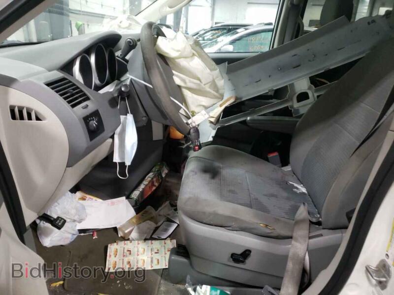 2010 Dodge CARAVAN (VIN 2D4RN4DE8AR435641) — photo 7 of 13