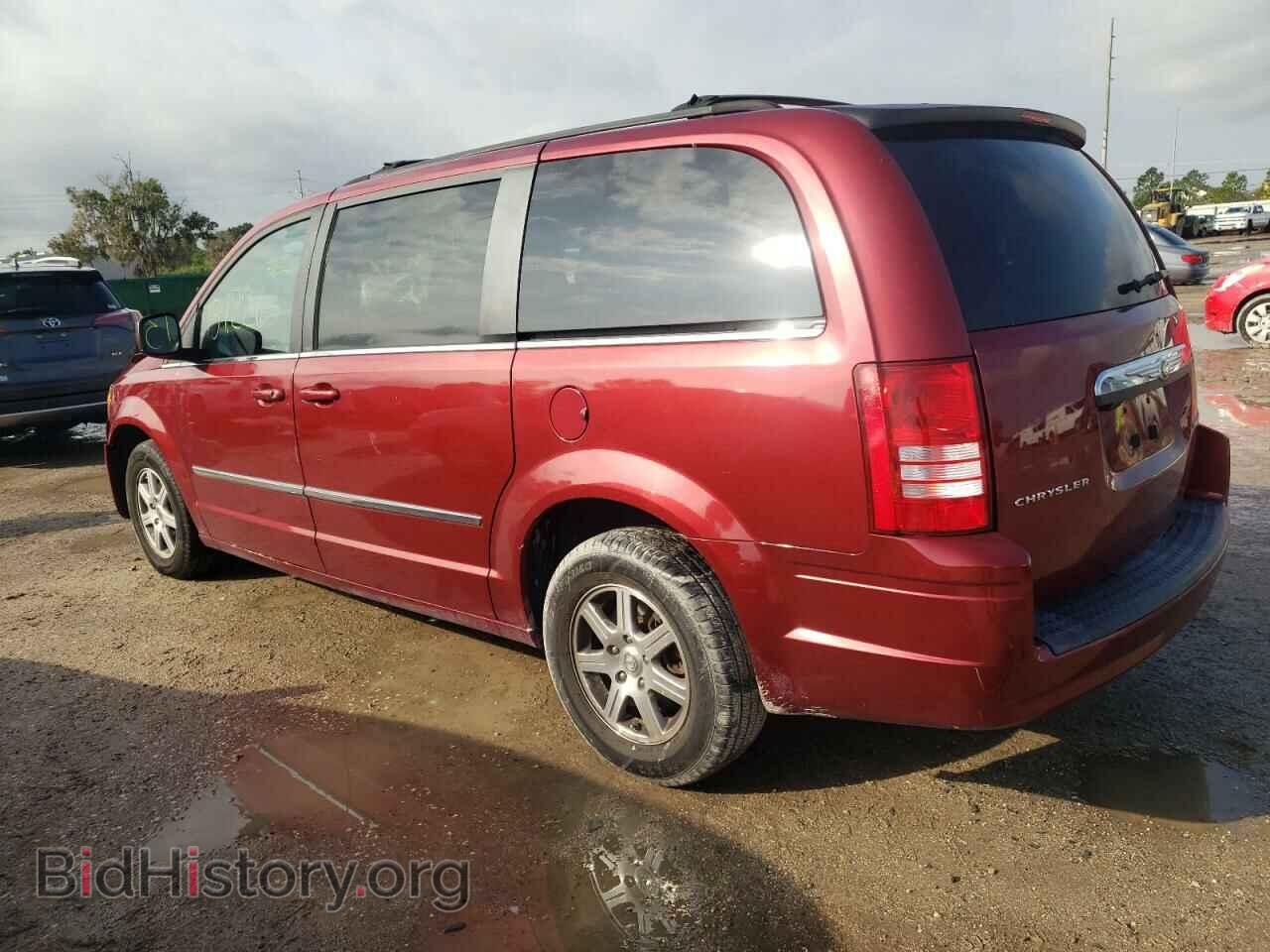 2010 CHRYSLER MINIVAN - VIN: 2A4RR8D14AR392108 - Photo 2
