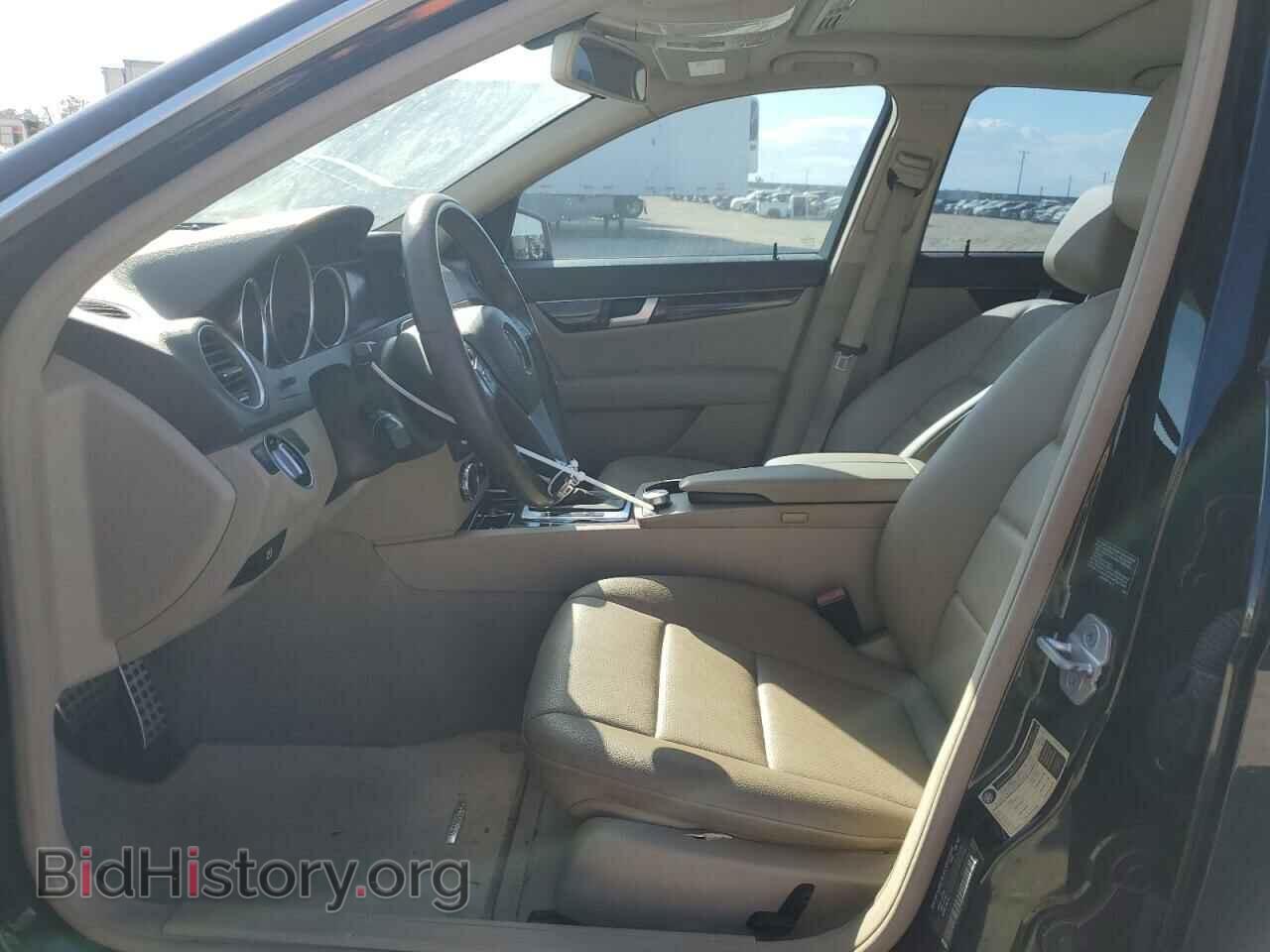 2012 MERCEDES-BENZ C-CLASS - VIN: WDDGF4HB3CR226873 - Фото 7