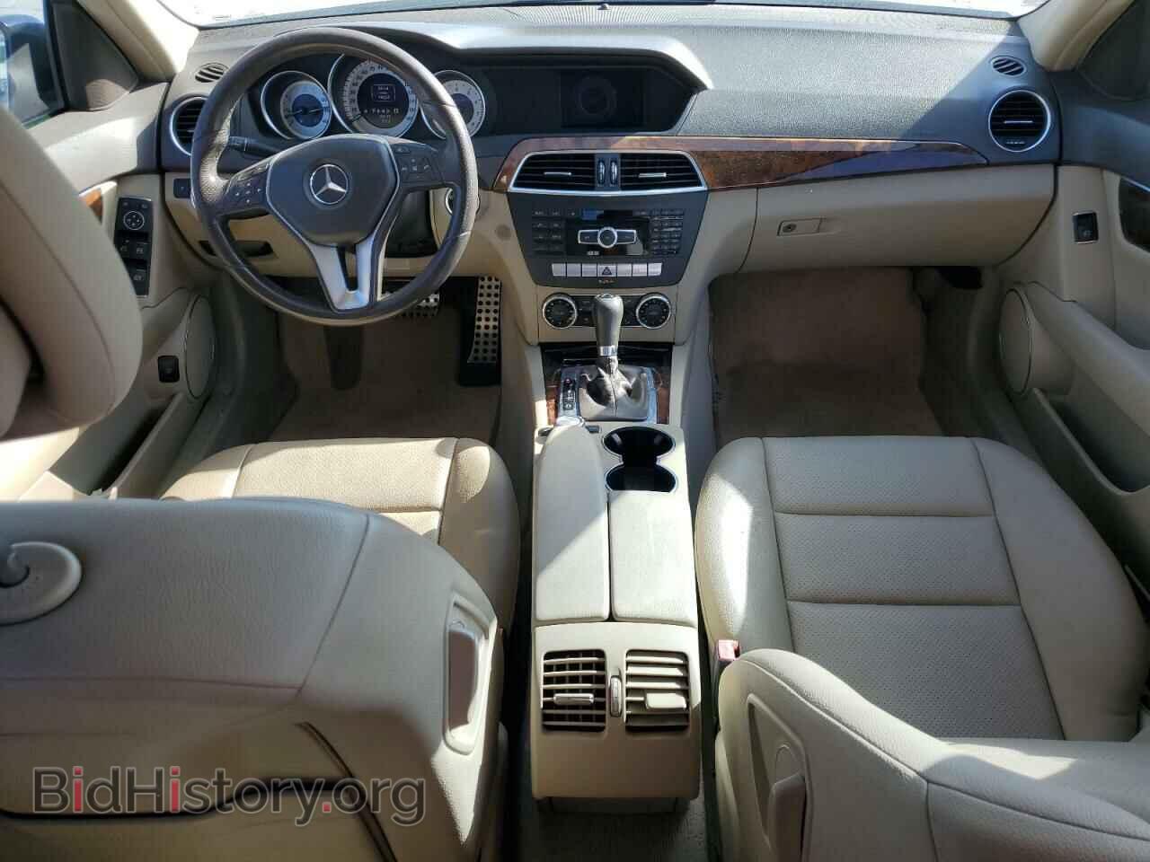 2012 MERCEDES-BENZ C-CLASS - VIN: WDDGF4HB3CR226873 - Фото 8