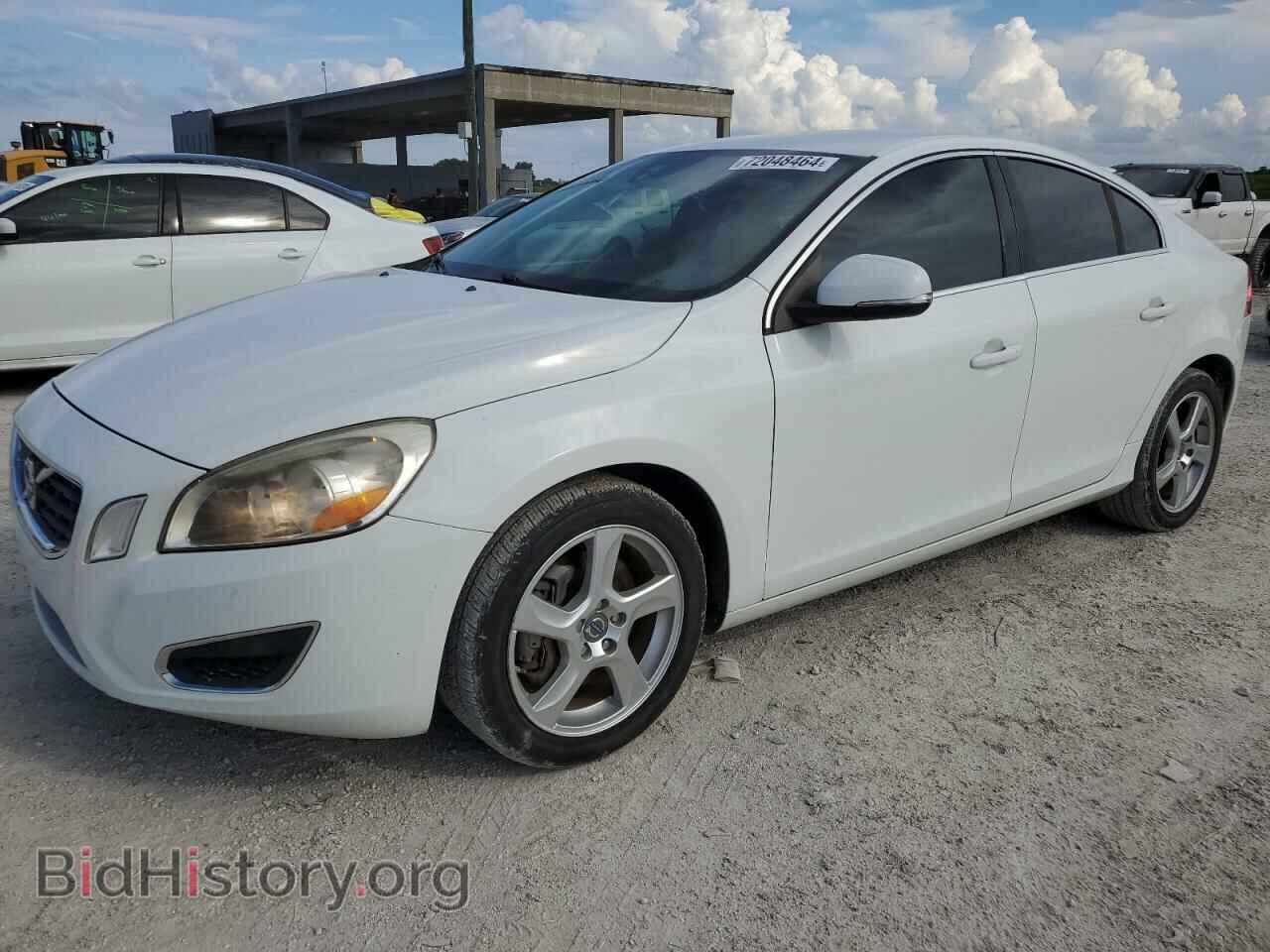 Photo YV1622FS2C2083734 - VOLVO S60 2012