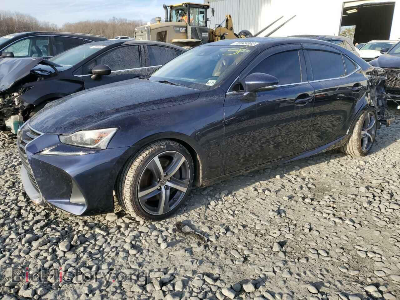 Photo JTHC81D27J5033359 - LEXUS IS 2018