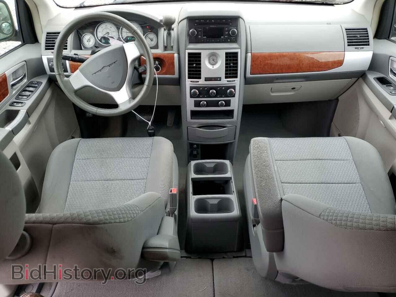 2009 CHRYSLER MINIVAN - VIN: 2A8HR54169R617200 - Фото 8