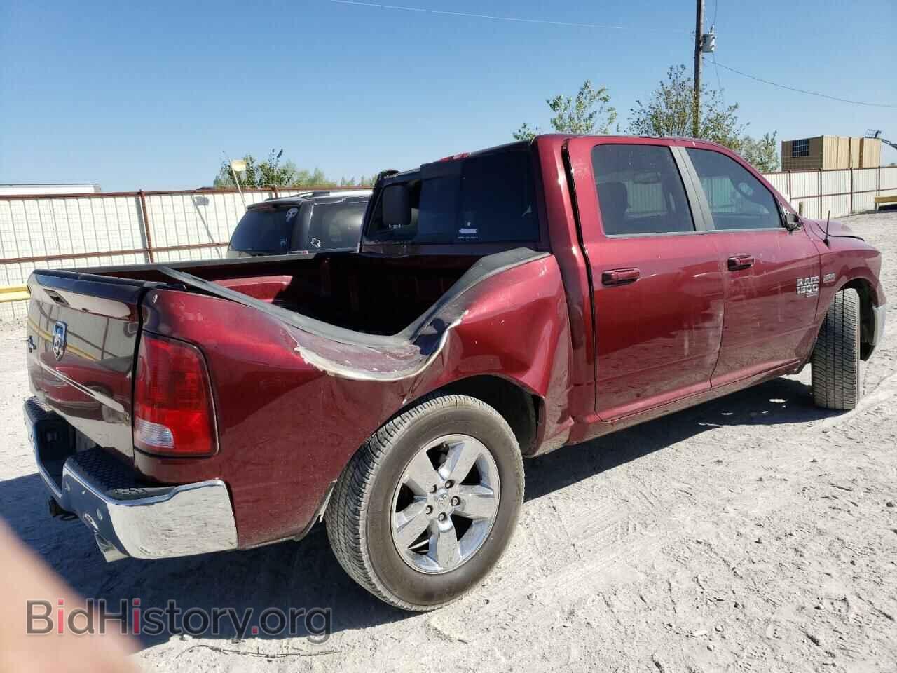 2019 RAM 1500 - VIN: 1C6RR6LTXKS564243 - Фото 3