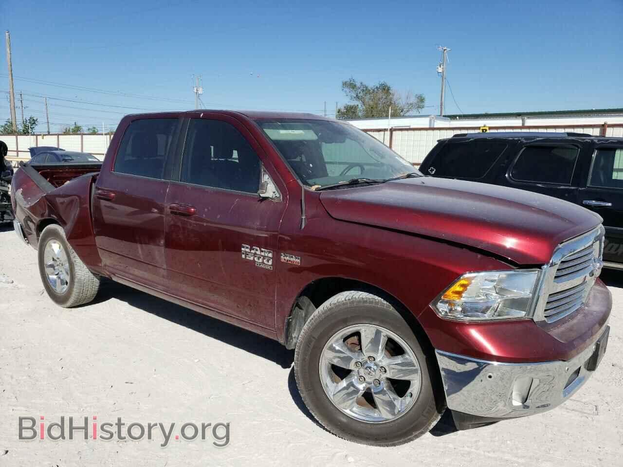 2019 RAM 1500 - VIN: 1C6RR6LTXKS564243 - Фото 4