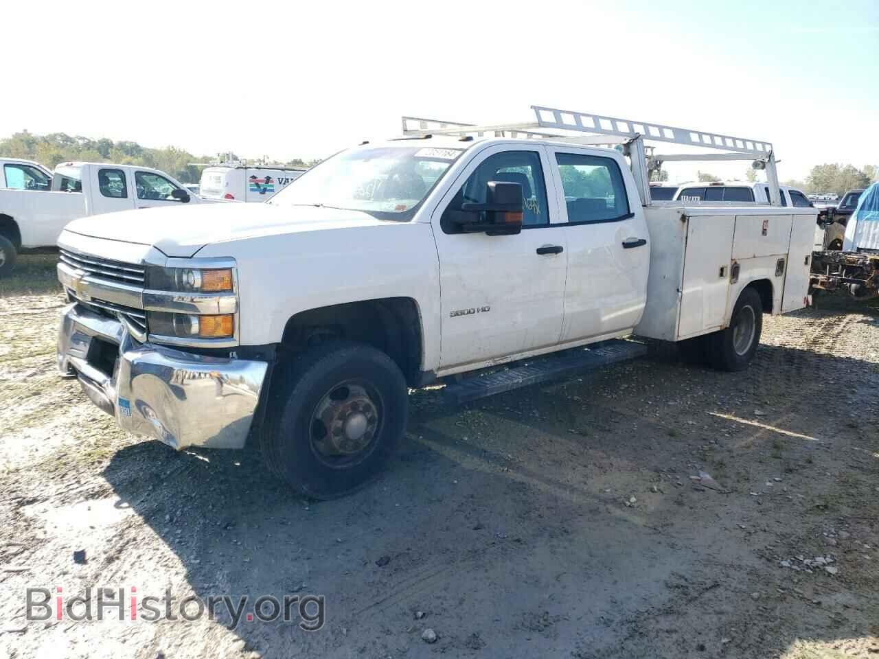 Photo 1GB4KYCG5HF118917 - CHEVROLET ALL Models 2017