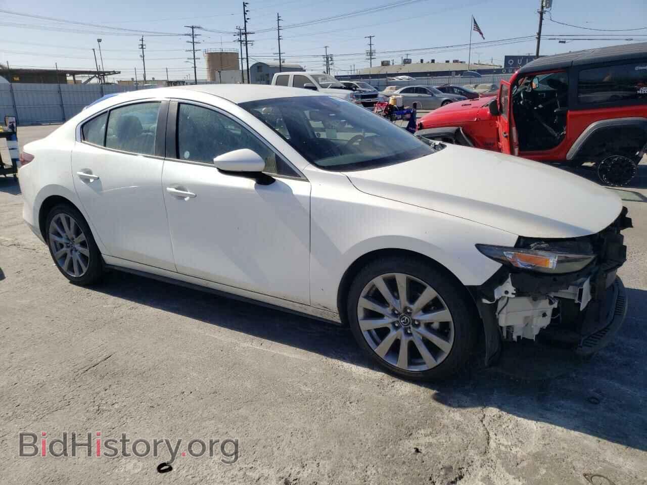 2021 MAZDA 3 - VIN: JM1BPABL2M1321801 - Photo 4