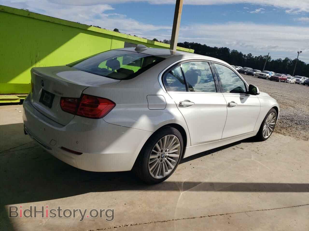 2013 BMW 3 SERIES - VIN: WBA3C1C55DK104377 - Фото 3