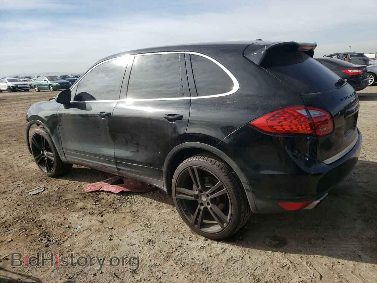 2011 PORSCHE CAYENNE - VIN: WP1AB2A25BLA47339 - Фото 2