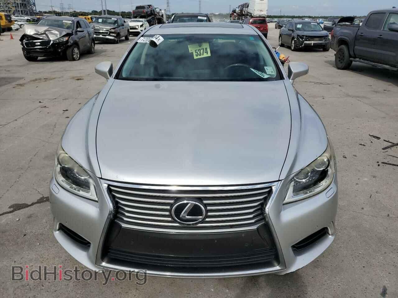 2015 LEXUS LS460 - VIN: JTHBL5EF9F5133411 - Photo 5