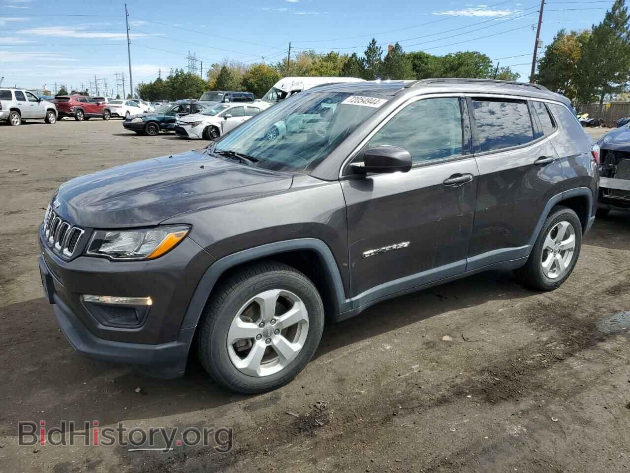 Photo 3C4NJCBB9JT502402 - JEEP COMPASS 2018