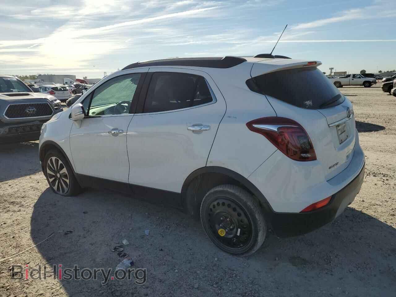 2018 BUICK ENCORE - VIN: KL4CJCSB0JB523111 - Фото 2