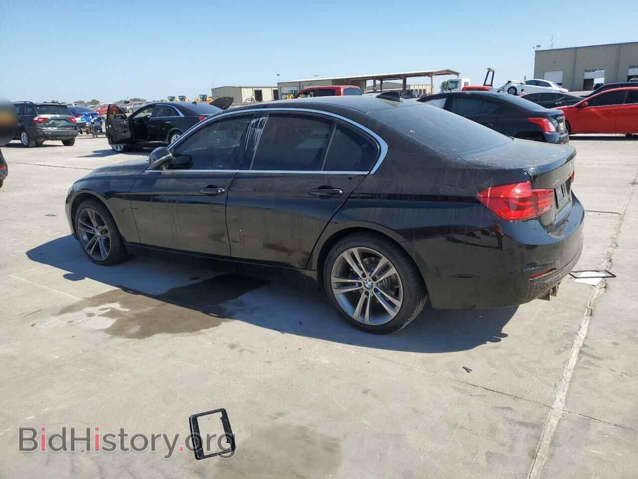 2017 BMW 3 SERIES - VIN: WBA8D9C38HA004513 - Фото 2