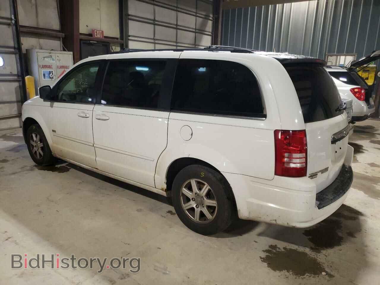 2008 CHRYSLER MINIVAN - VIN: 2A8HR54P08R838889 - Фото 2