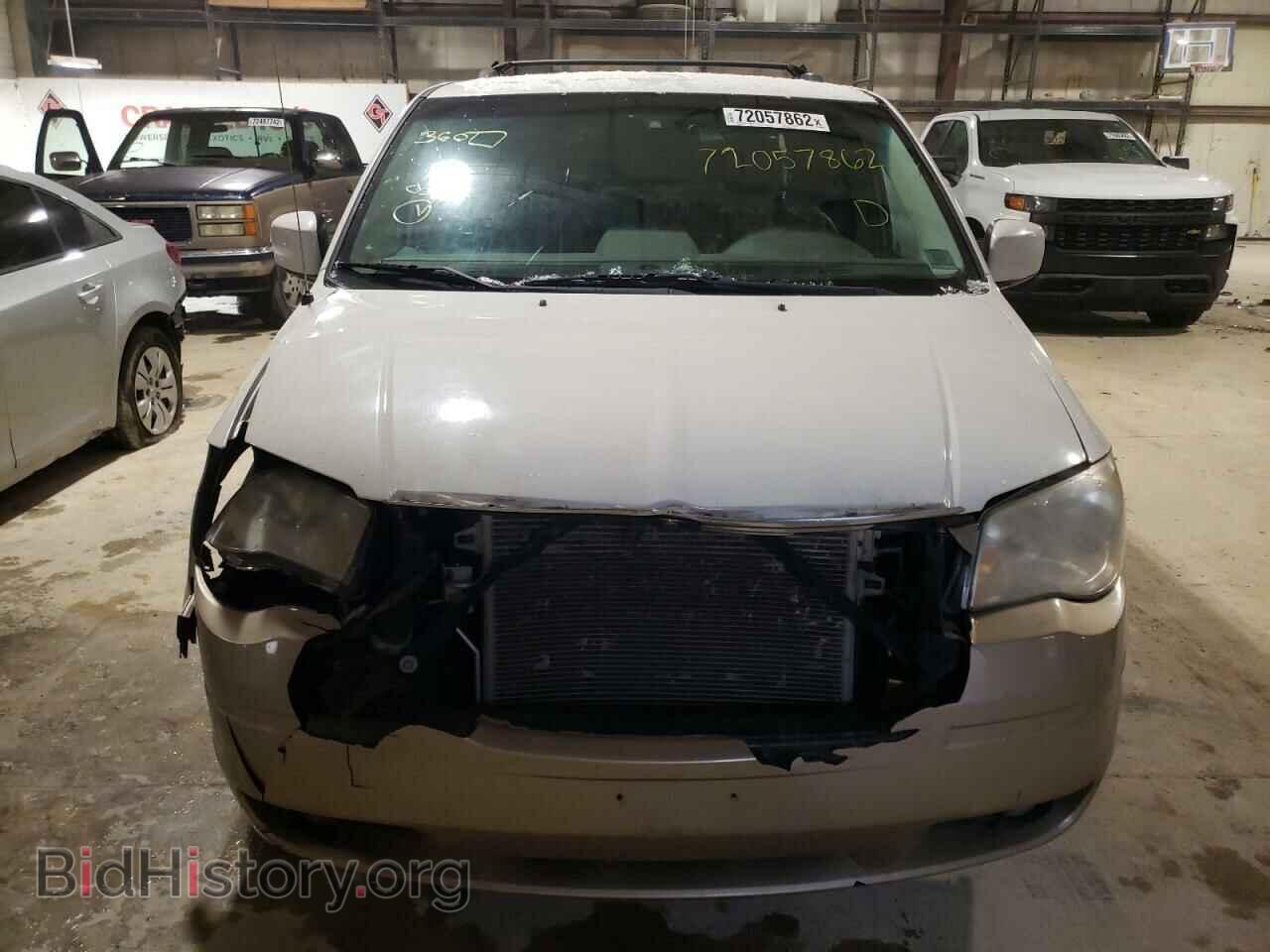 2008 CHRYSLER MINIVAN - VIN: 2A8HR54P08R838889 - Фото 5