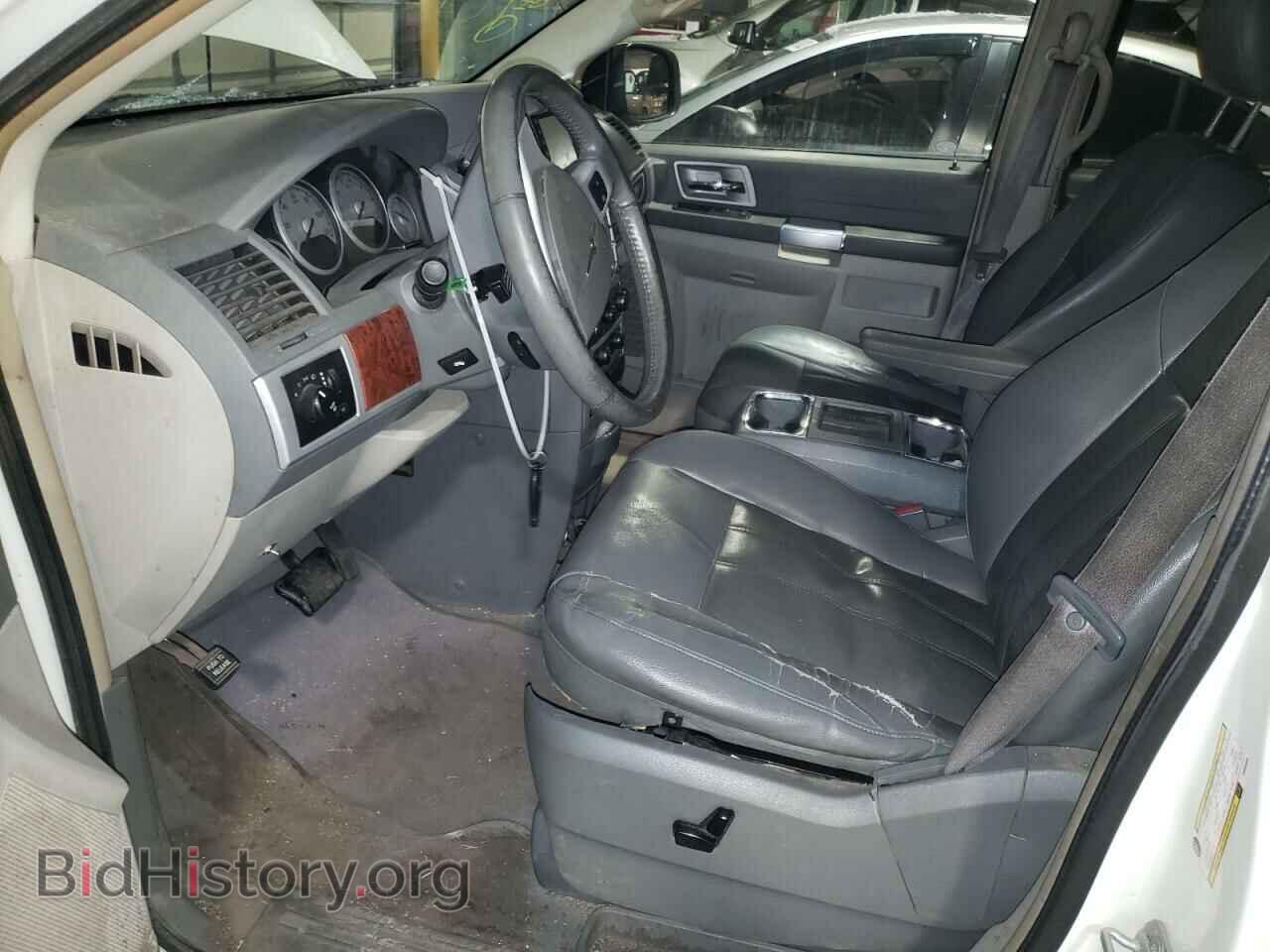2008 CHRYSLER MINIVAN - VIN: 2A8HR54P08R838889 - Фото 7