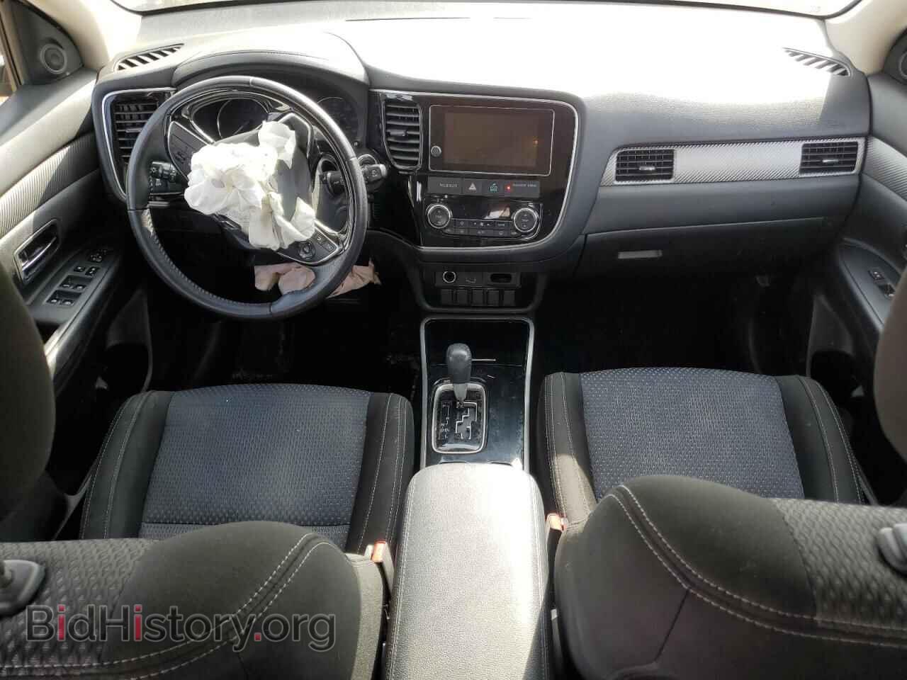 2017 MITSUBISHI OUTLANDER - VIN: JA4AZ3A35HZ056814 - Фото 8