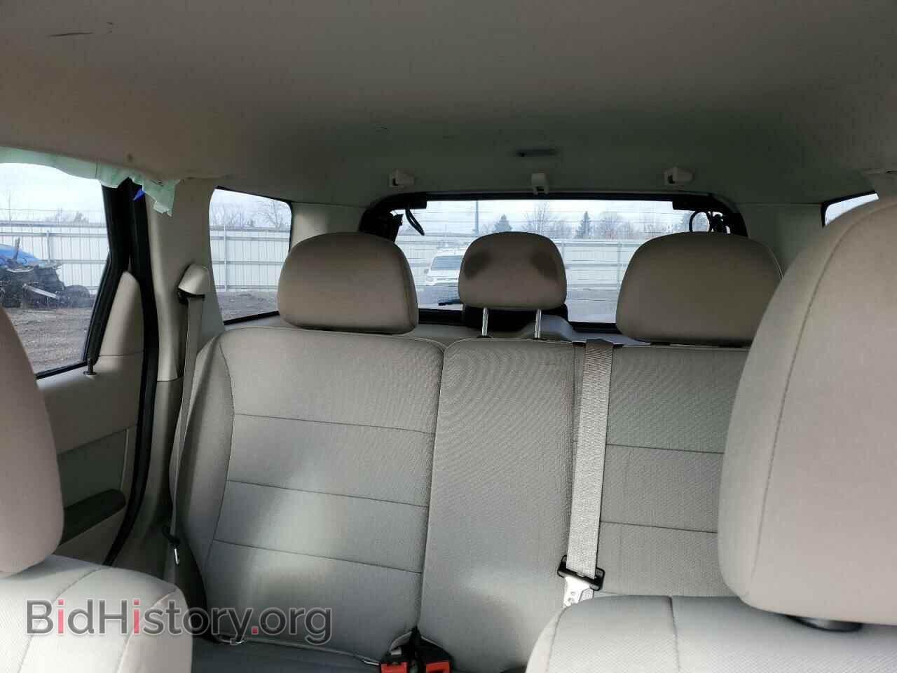 2010 FORD ESCAPE - VIN: 1FMCU0D76AKB78585 - Фото 10