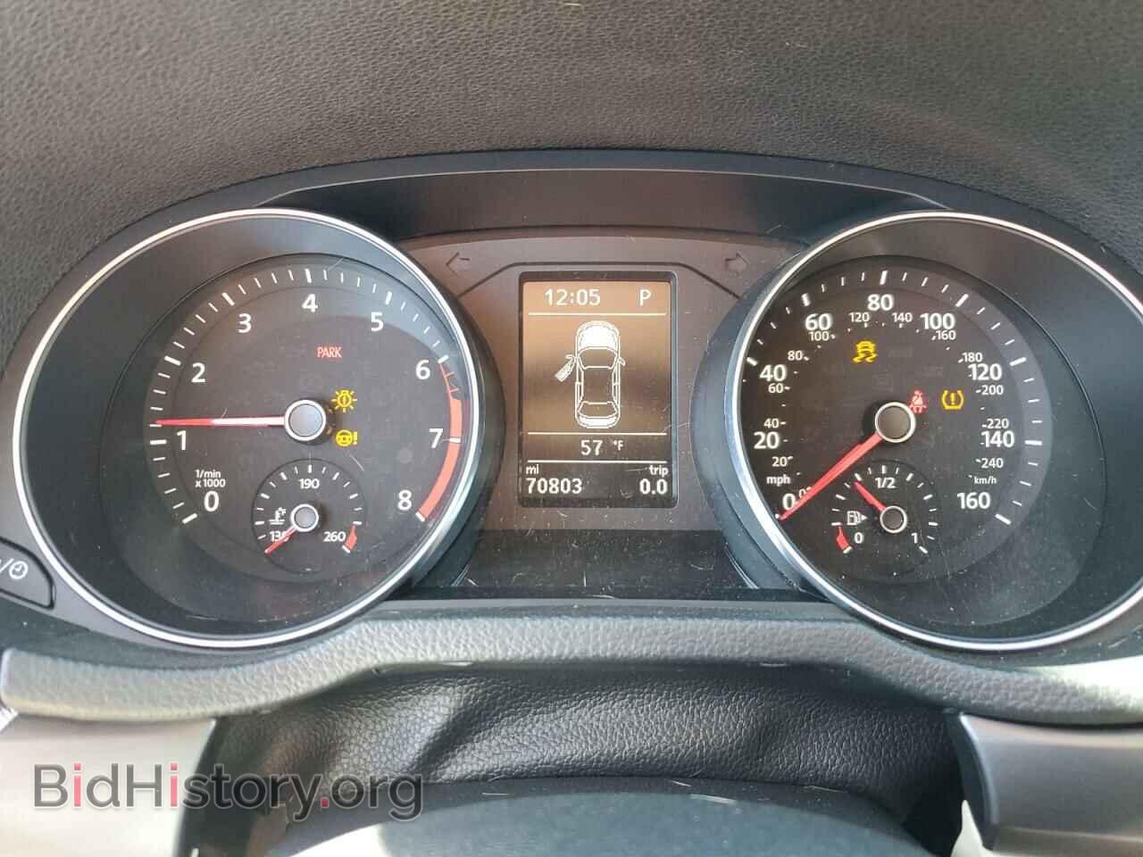 2018 VOLKSWAGEN PASSAT - VIN: 1VWAA7A33JC028391 - Фото 9