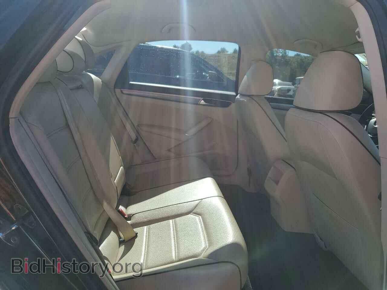 2018 VOLKSWAGEN PASSAT - VIN: 1VWAA7A33JC028391 - Фото 10
